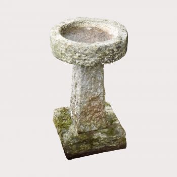 Round Stone Bird Bath 